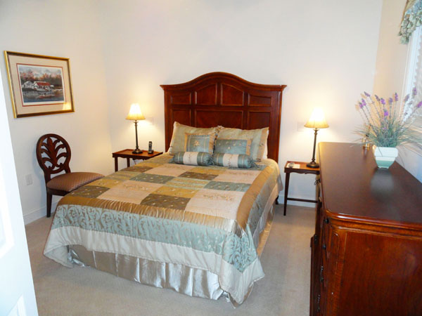 09c-bedroom